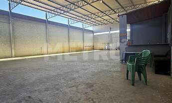 Imagem 2: Galpão para locação no Pedro Raimundo, 400m, 2 salas, copa, 2 WC, Petrolina