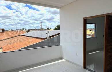 Imagem 3: Casa à venda no Lot. Geovana com 03 quartos, sendo 1 suíte, Petrolina-PE