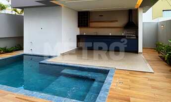 Imagem 2: Casa à venda no Alphaville, 4 suítes, closet, Gourmet, piscina, Petrolina-PE