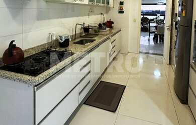 Imagem 4: Apartamento à venda no Edf. Monte Everest, 3 suítes, vista para o rio, Petrolina