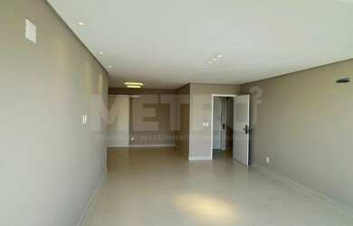 Imagem 3: Apartamento à venda no Edf. Monte Sinai, vista para o rio, 4 quartos, Petrolina