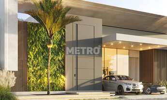 Imagem 2: 3 Suítes, sendo a master ampla com closet e banheira, Piscina com ducha e deck