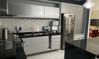 Imagem 6: Casa no Alphaville, 3 quartos, sendo um suíte com closet, cozinha Integrada