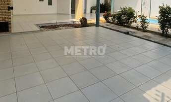 Imagem 2: Casa, Cond. Água Viva, Piscina, Gourmet com churrasqueira, 4 4, sendo 2 suítes