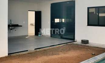 Imagem: Casa com 4 suítes, Piscina à venda, no