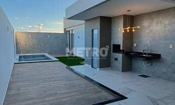 Imagem 2: Casa à venda no Condomínio Villa Premium com suíte Master com Closet, piscina