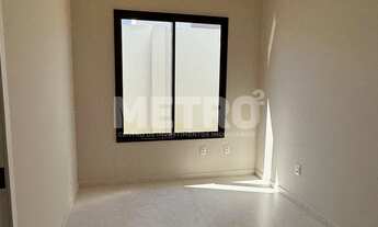 Imagem 4: Casa à venda no Alphaville com três suítes, gourmet com piscina e churrasqueira