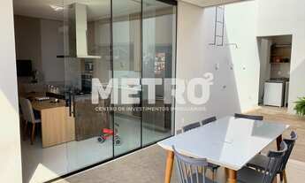 Imagem: Casa à alugar, três suítes, master com