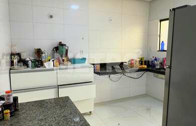 Imagem 2: Casa à venda na Vila Mocó com Três quartos, Piscina, PETROLINA - PE