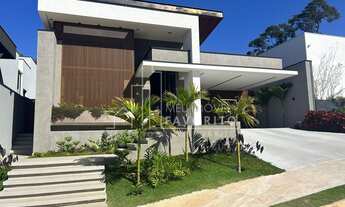 Imagem: Casa à Venda com 3 suítes térrea 350m