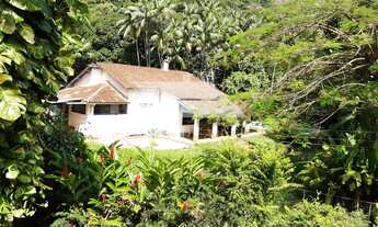 Imagem: Vende-se Casa em Condomínio Fechado próxima