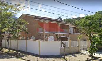 Imagem: Lindo sobrado à venda com vista para o