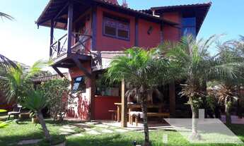 Imagem: Sobrado à Venda a 200 Metros da Praia do