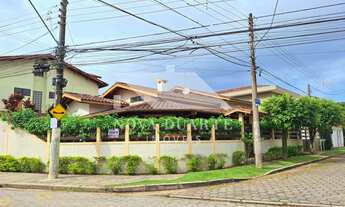 Imagem 3: Casa de Esquina à Venda no Balneário Califórnia, Praia do Capricórnio, em Caraguatatuba