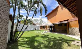 Imagem: Casa com vista-mar à venda, na Praia do