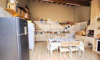 Imagem 6: Casa à venda na Martim de Sá em Caraguatatuba com 3 dormitórios e quintal