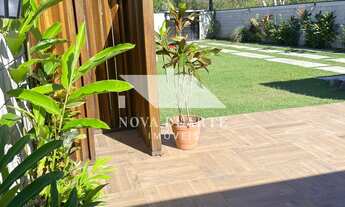 Imagem 3: Casa Térrea à Venda com Terreno de 450m , próxima à Praia do Massaguaçu em Caraguatatuba