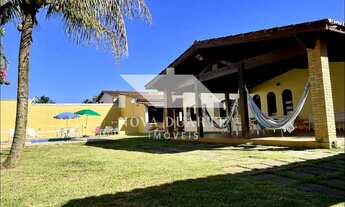 Imagem: Casa Térrea à Venda com Piscina a 200