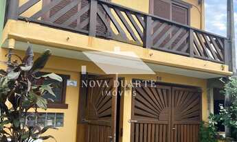 Imagem: Sobrado à Venda a 100 Metros da Praia