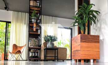 Imagem 6: Vende-se Sobrado a 200 metros da Praia do Capricórnio - Caraguatatuba-SP