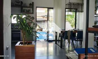 Imagem 5: Vende-se Sobrado a 200 metros da Praia do Capricórnio - Caraguatatuba-SP