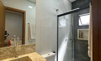 Imagem 5: Casa térrea no Condomínio Primor das Torres com 3 suítes, gourmet e piscina por R 1.390.0