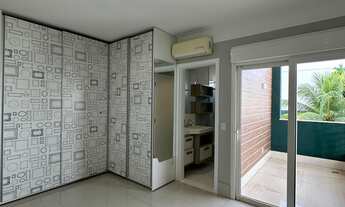 Imagem 2: Sobrado Alto Padrão com 4 Suítes no Condomínio Belvedere I por R 25.000,00