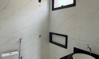 Imagem 2: Sobrado com 3 suítes e piscina no Primor das Torres com acabamento premium por R 1.490.00