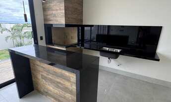 Imagem 6: Sobrado com 3 suítes e piscina no Primor das Torres com acabamento premium por R 1.490.00