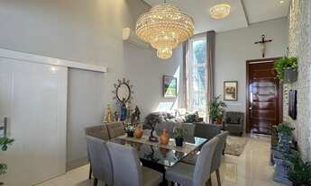 Imagem 4: Casa Térrea de Esquina no Belvedere I com 3 Suítes, Piscina e Acabamento de Alto Padrão