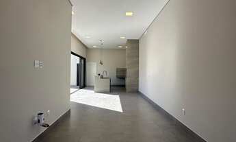 Imagem 4: Casa térrea no Belvedere II com 3 suítes, piscina com hidro e área gourmet por R 1.750.00