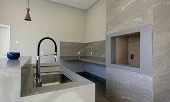 Imagem 6: Casa térrea no Belvedere II com 3 suítes, piscina com hidro e área gourmet por R 1.750.00