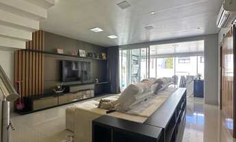 Imagem 7: Sobrado no Condomínio Belvedere com 4 suítes, espaço gourmet e piscina por R 2.300.000