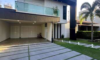 Imagem 3: Sobrado no Condomínio Belvedere com 4 suítes, espaço gourmet e piscina por R 2.300.000