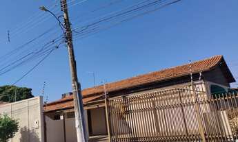 Imagem 7: Casa ampla com piscina e 4 quartos no bairro Boa Esperança