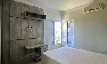 Imagem 2: Sobrado de luxo no Florais dos Lagos com 3 suítes e vista para APP