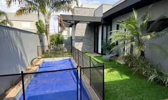 Imagem 5: Casa Térrea Porteira Fechada no Florais do Valle com 3 suítes e piscina