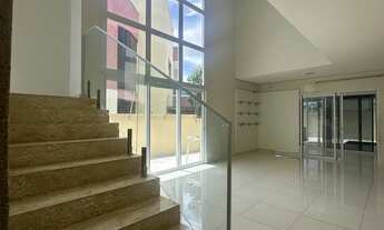 Imagem 3: Sobrado mobiliado para locação no Belvedere com 3 suítes e piscina