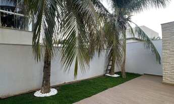 Imagem 4: Sobrado de alto padrão no Belvedere I com 4 suítes, piscina e espaço gourmet por R 2.650