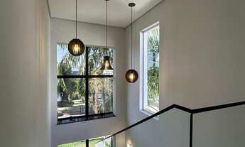 Imagem 6: Sobrado de alto padrão no Belvedere I com 4 suítes, piscina e espaço gourmet por R 2.650