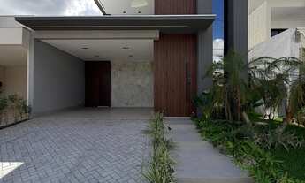 Imagem 5: Casa Térrea de Alto Padrão no Florais do Parque com 3 Suítes e Área Gourmet Completa