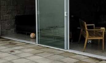 Imagem 5: Sobrado no Condomínio Belo Verde com 4 quartos, suíte com closet e espaço gourmet por R 1