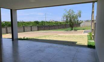 Imagem 4: Sobrado no Florais do Valle com 4 suítes, gourmet e piscina por R 3.200.000