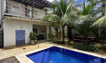 Imagem 5: Sobrado no Condomínio Belvedere I com 4 suítes, espaço gourmet e piscina por R 2.500.000