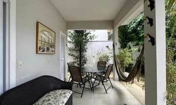 Imagem 7: Sobrado no Condomínio Belvedere I com 4 suítes, espaço gourmet e piscina por R 2.500.000