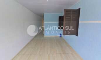 Imagem 4: Casa perto do mar com 2 quartos e piscina no GAIVOTAS, MATINHOS - PR