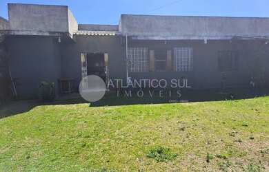 Imagem 6: CASA COM TERRENO AMPLO, 750m DO MAR EM PRAIA DE LESTE, PONTAL DO PARANA - PR