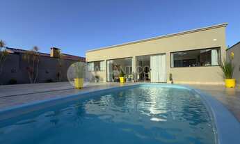 Imagem: Casa à venda mobiliada com 05 quartos