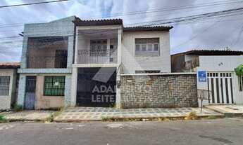 Imagem: CASA EM 02 PAVIMENTOS A VENDA, APEADOURO