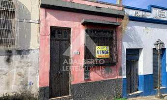 Imagem: CASA COM 03 QUARTOS À VENDA, RUA JACINTO